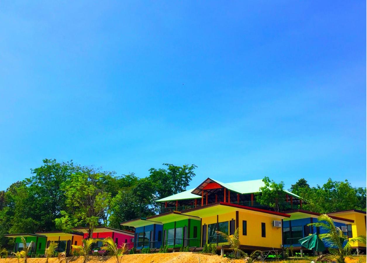 T-House@Siray Hotel Phuket ภายนอก รูปภาพ
